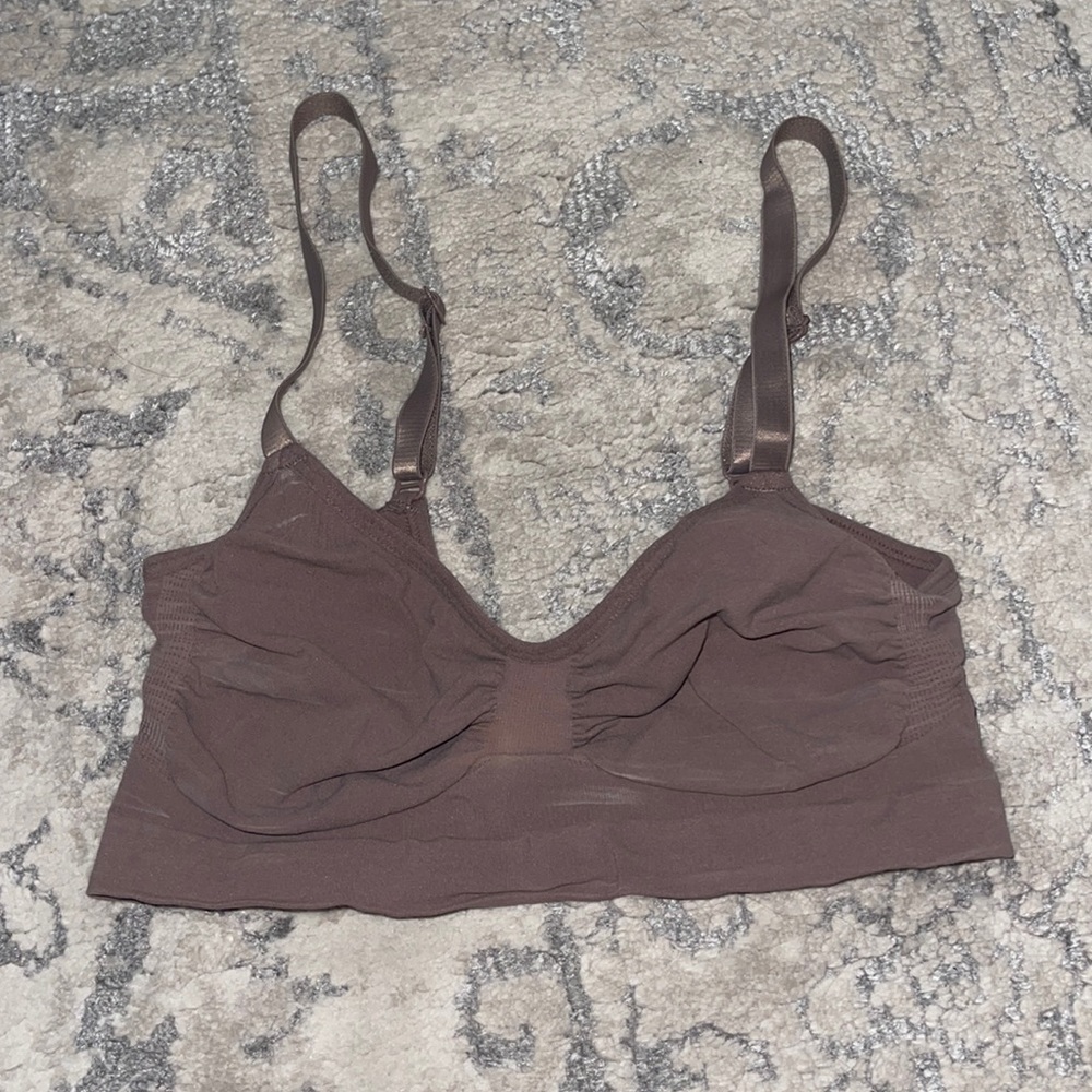 Skims bra size L/XL